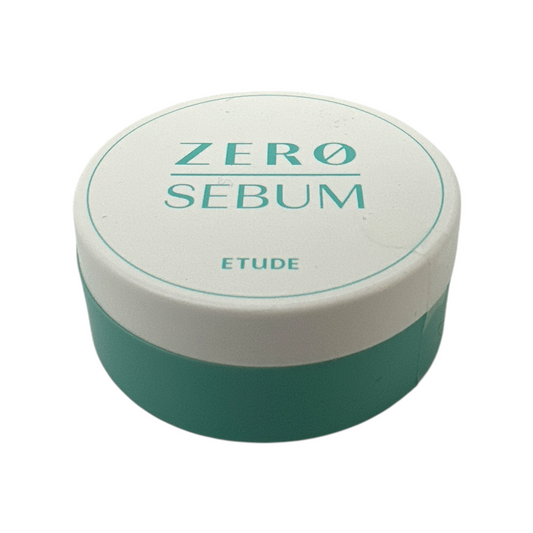 Etude House Zero Sebum Drying Powder 4g compact loose powder for oily skin, available at Zakura Global.