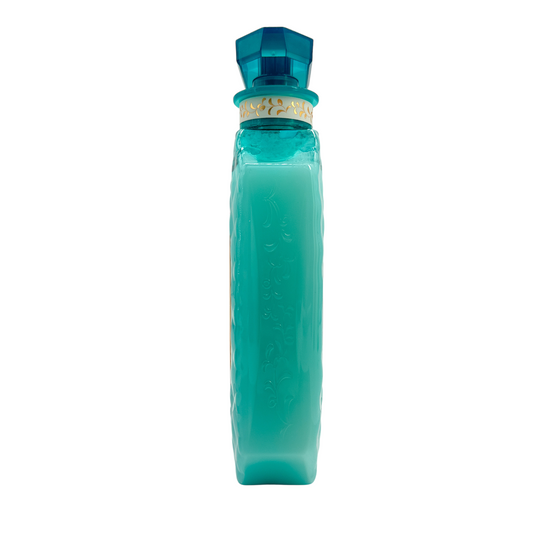 Moist Diane Extra Fresh and Repair Treatment – cooling and repairing hair treatment for oily scalp and damaged hair, available at Zakura Global.
