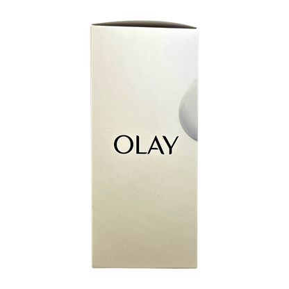 Olay Radiance Advanced Light-Perfecting Set – 3pcs with essence, toner, and mask, available at Zakura Global.