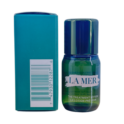 REVLON Cutex Extra Moisturizing Nail Polish Remover – 200ml bottle, available at Zakura Global.

